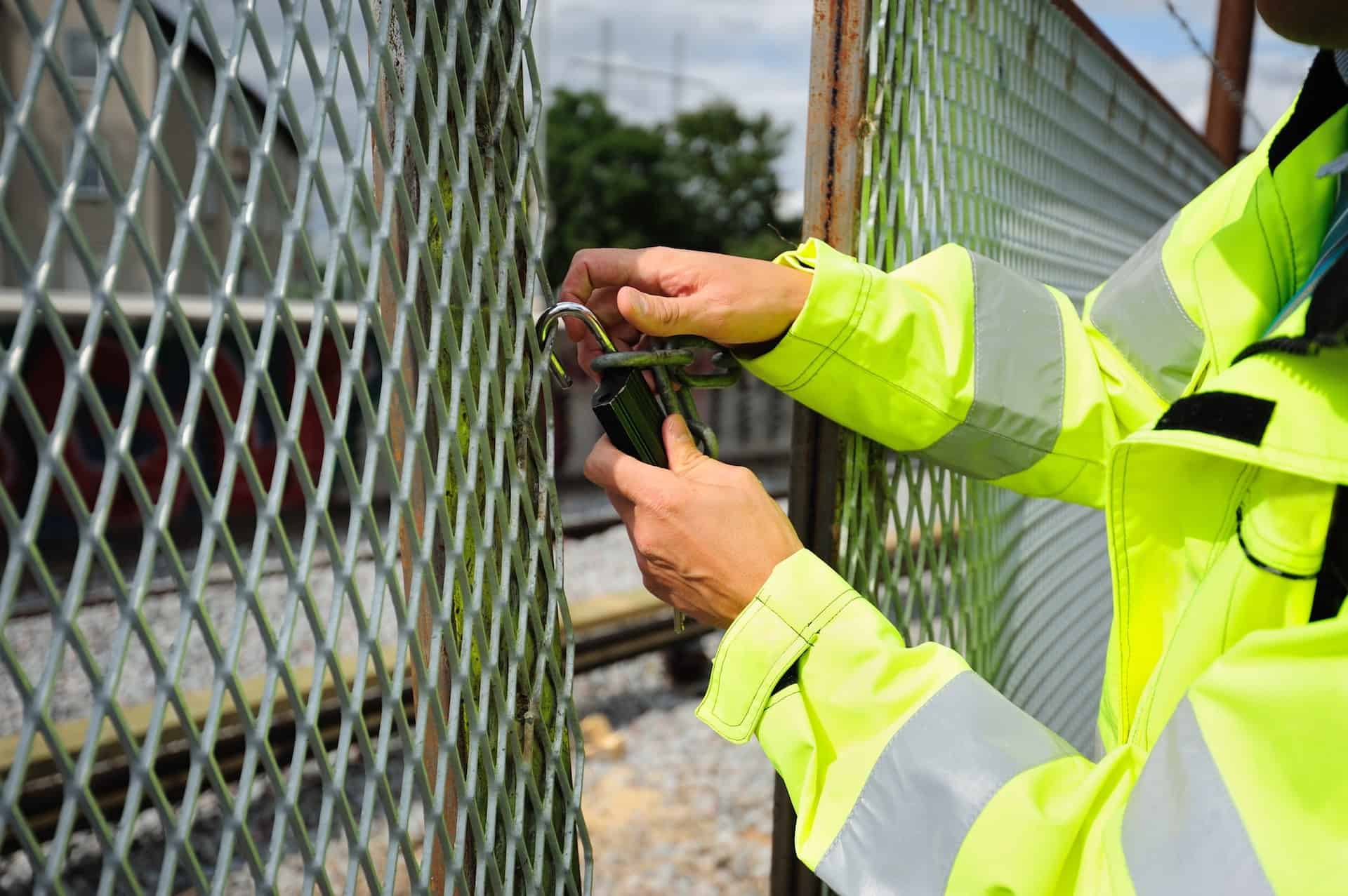 Strengthen Workplace Safety with Professional Security Guards Cheltenham Personnel